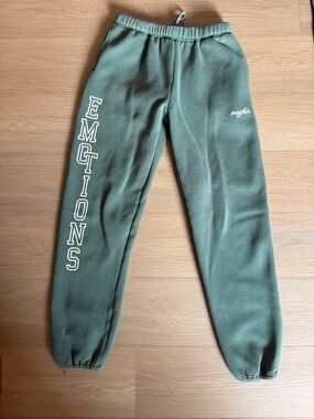 Mayfair Olive Green EMOTIONS Joggers size S-M